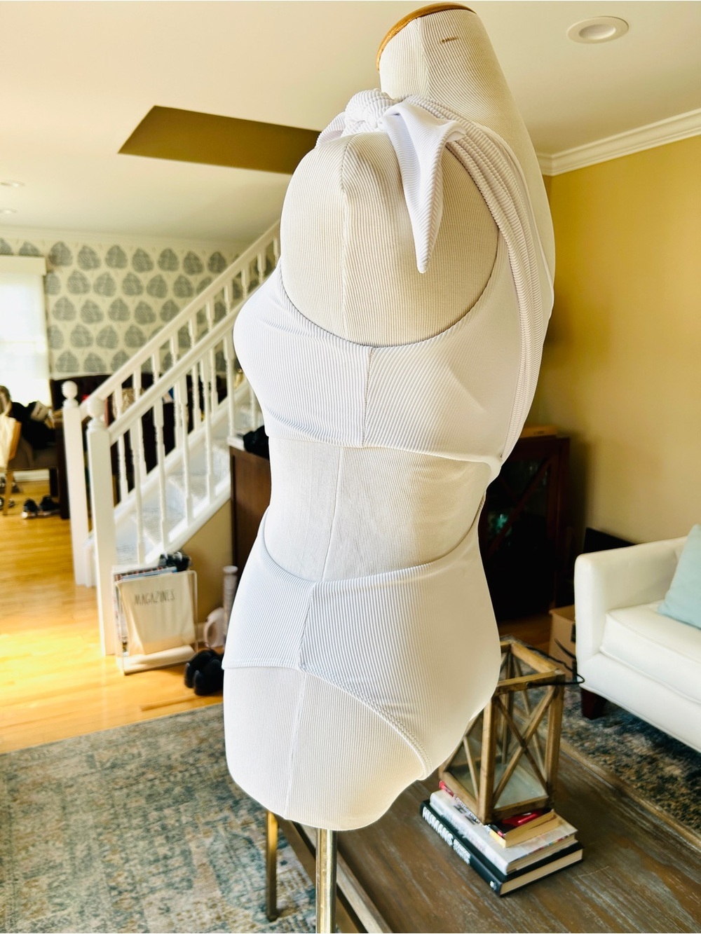 Beach Riot Carlie One-Shoulder White Cutout Tie-Side Swimsuit Small NWOT - Picture 10 of 12